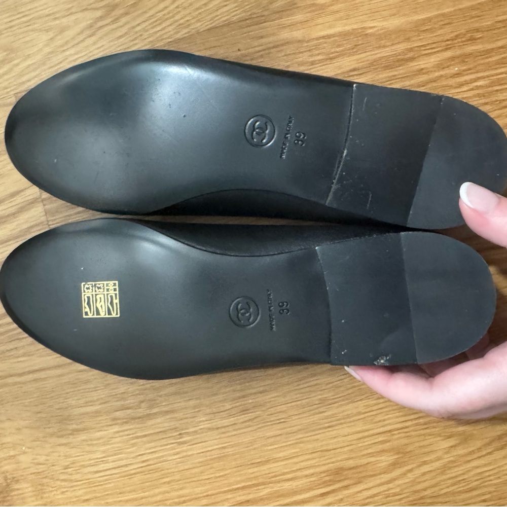 Chanel Ballet Flats in Black - Picture 6 of 14